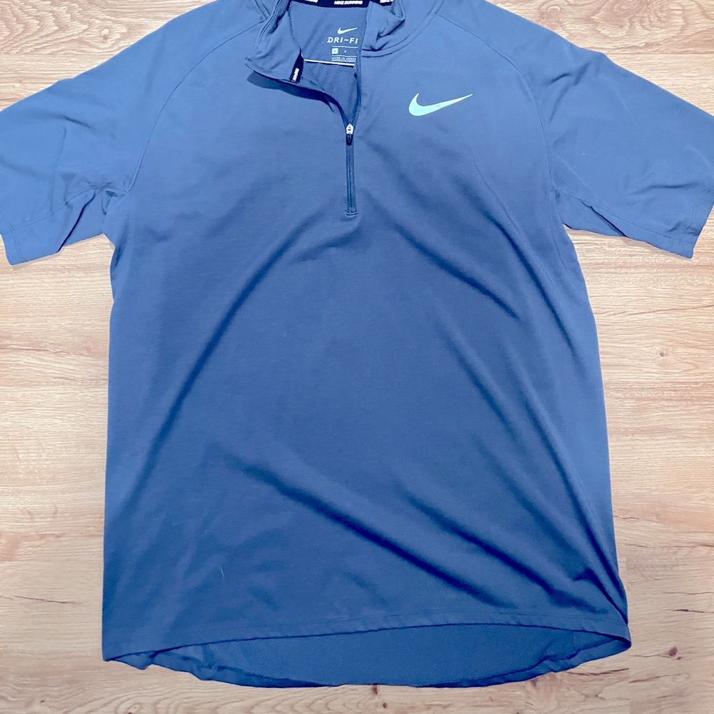 Nike dry fit quarter zip t-shirt